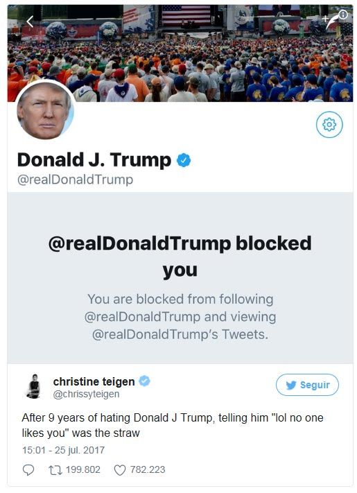 chrissy_teigen_trump_4z