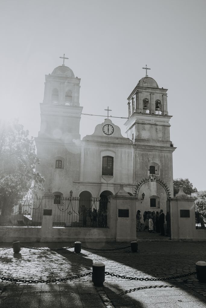 La boda en Uruguay de Margarita y Bautista iglesia