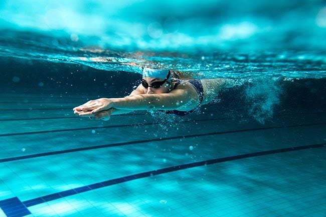 La natación, el más completo