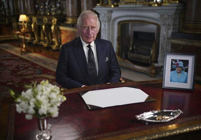 EL Rey Carlos en el Palacio de Buckingham