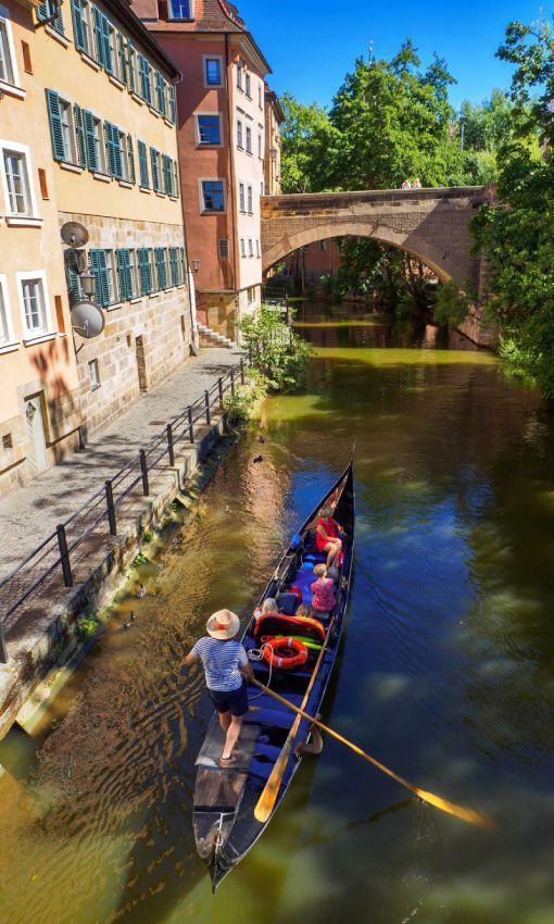 Góndola por los canales de Bamberg, Alemania