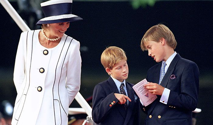 El príncipe Guillermo, sobre Harry: 'He abrazado a mi hermano toda la vida y ya no puedo hacerlo más'