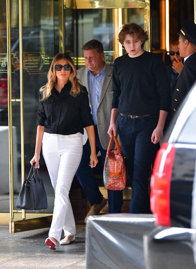 Barron Trump con 15 años abandona la Torre Trump con su madre, Melania