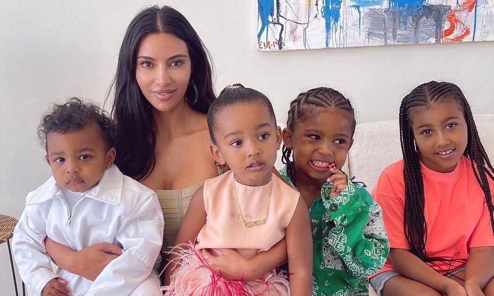 kim kardashian y sus hijos