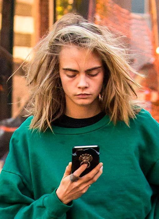 cara_delevingne_sin_maquillaje_6z