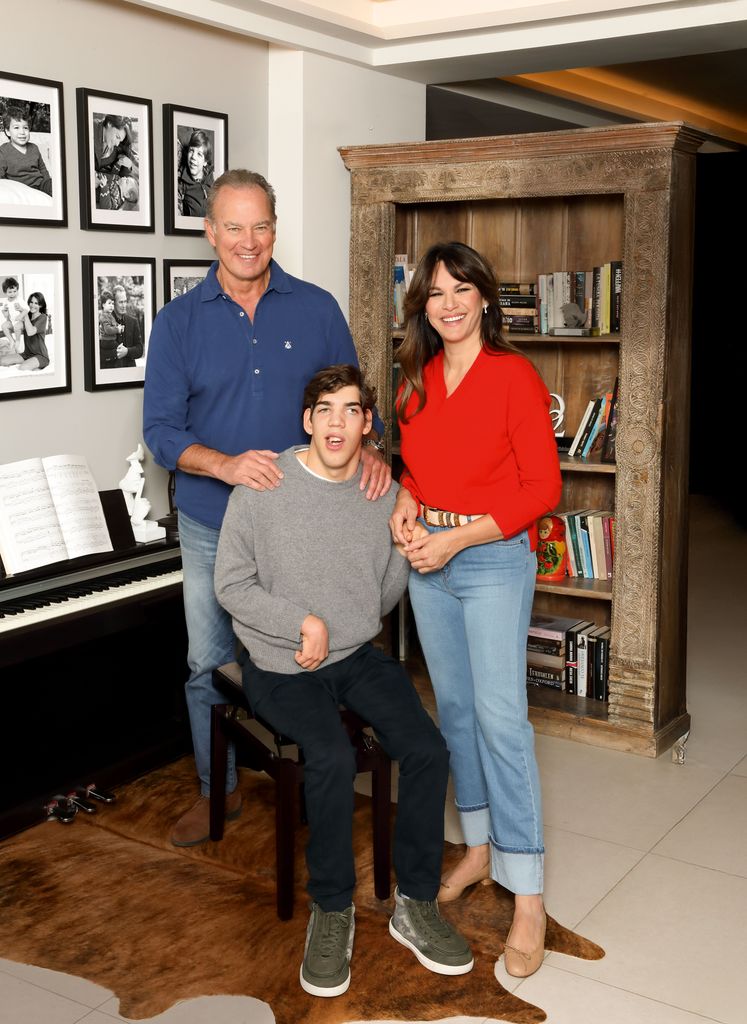 Fabiola Martínez y Bertín Osborne con su hijo Kike