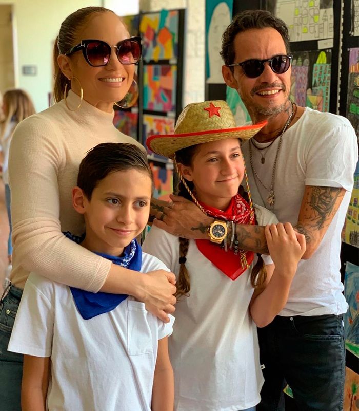 Jennifer Lopez y Marc Anthony con sus hijos