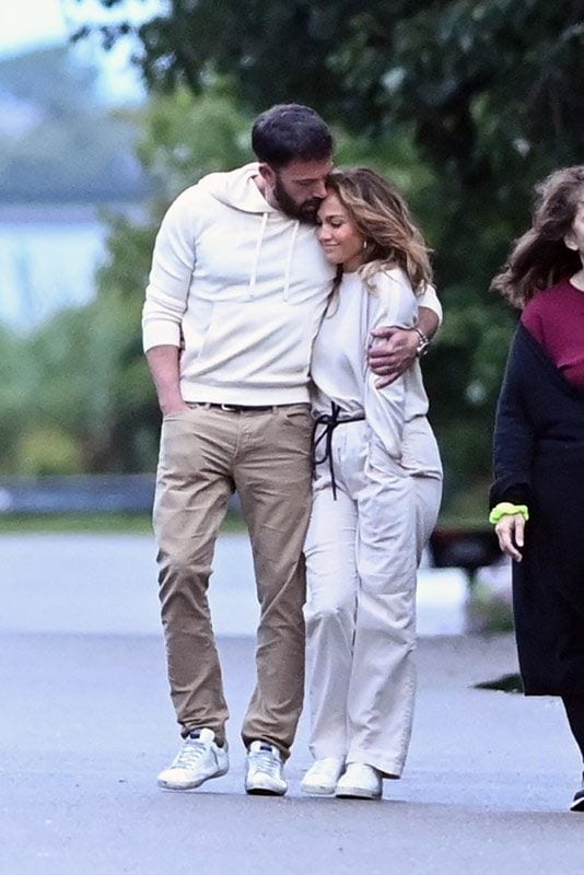 Jennifer Lopez y Ben Affleck, su paseo más romántico