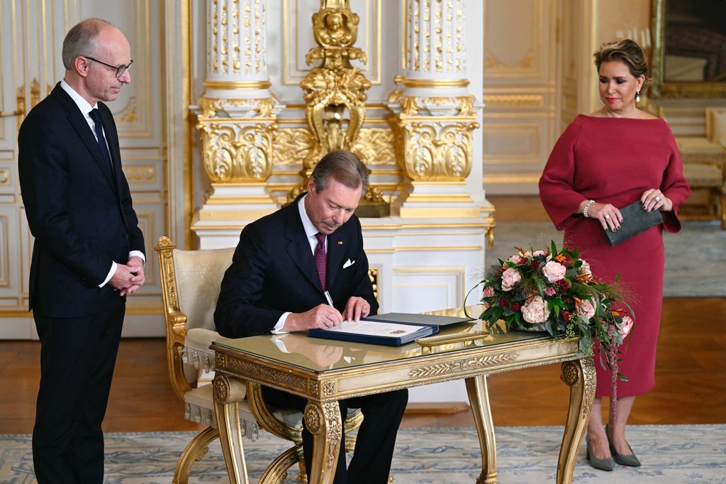 Ceremonia de traspaso de poderes entre el Gran Duque de Luxemburgo