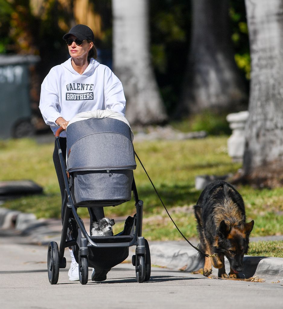 La modelo Gisele Bundchen paseando por Miami 