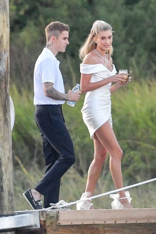 Hailey-Baldwin-vestido