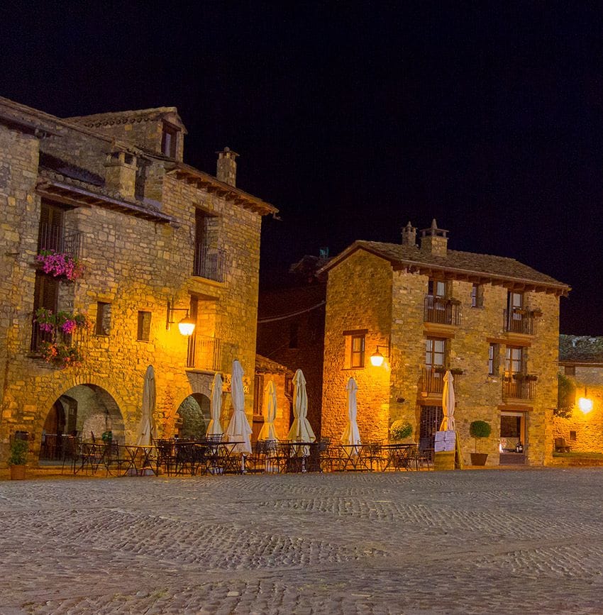 Plaza de Aínsa, Huesca