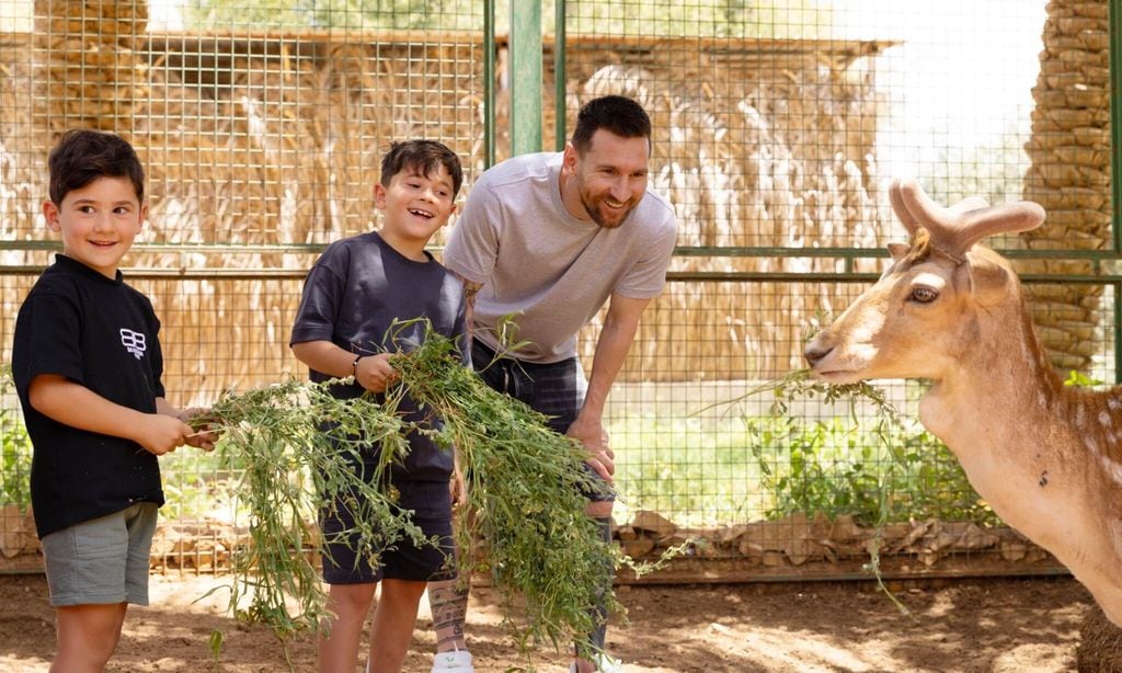 messi y su familia en arabia saud 