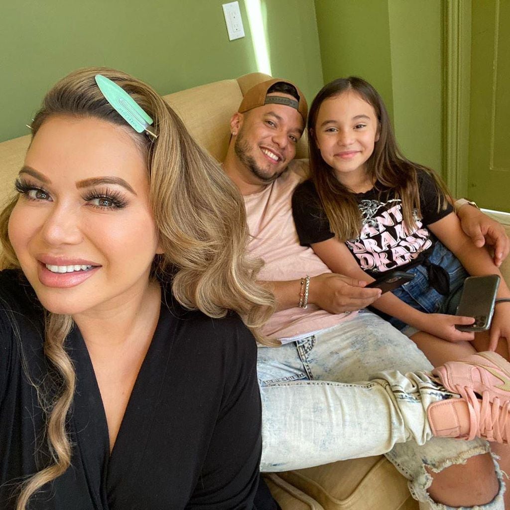 Chiquis Rivera, Lorenzo Méndez y Vicky