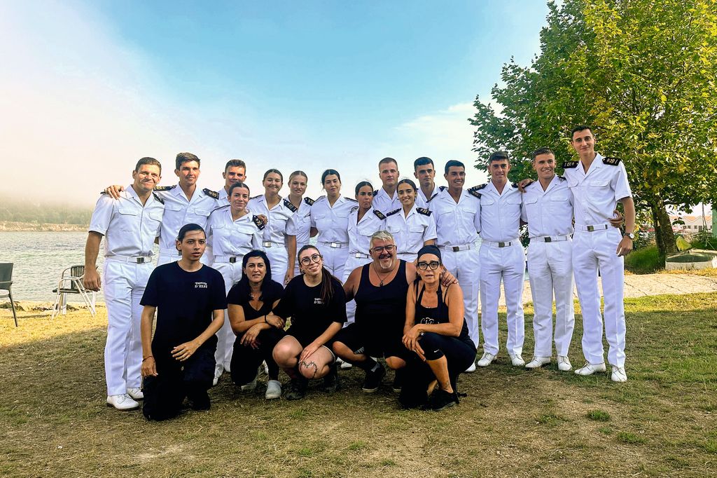 La princesa Leonor sale a comer con sus compañeros de la Academia Naval de Marín, agosto 2024