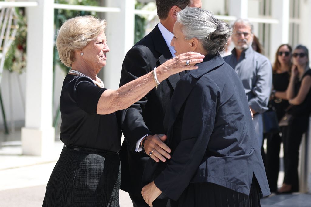 Ana María de Grecia en el funeral del príncipe Miguel de Grecia, tío abuelo de la reina Sofía el 1 de agosto de 2024