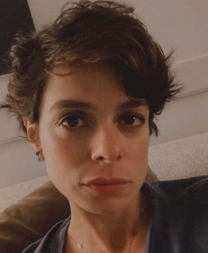 El nuevo look de Özge Özpirinçci