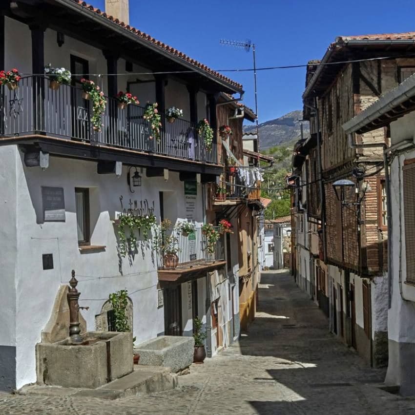 Calles del pueblo de Hervás.