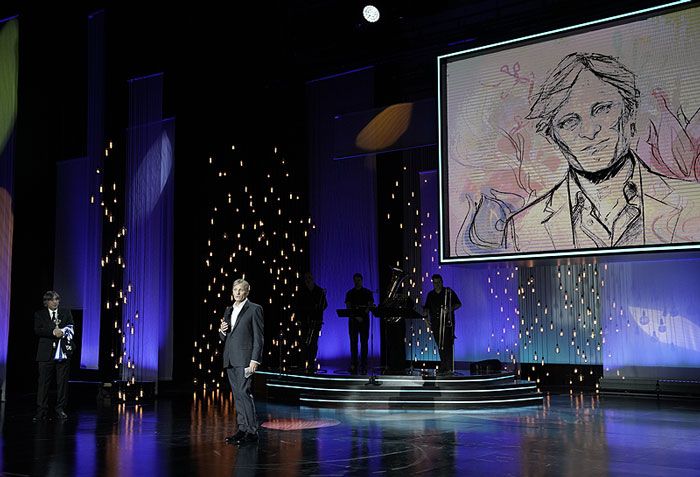 Viggo Mortensen, al recoger su premio Donostia en el Festival de San Sebastian
