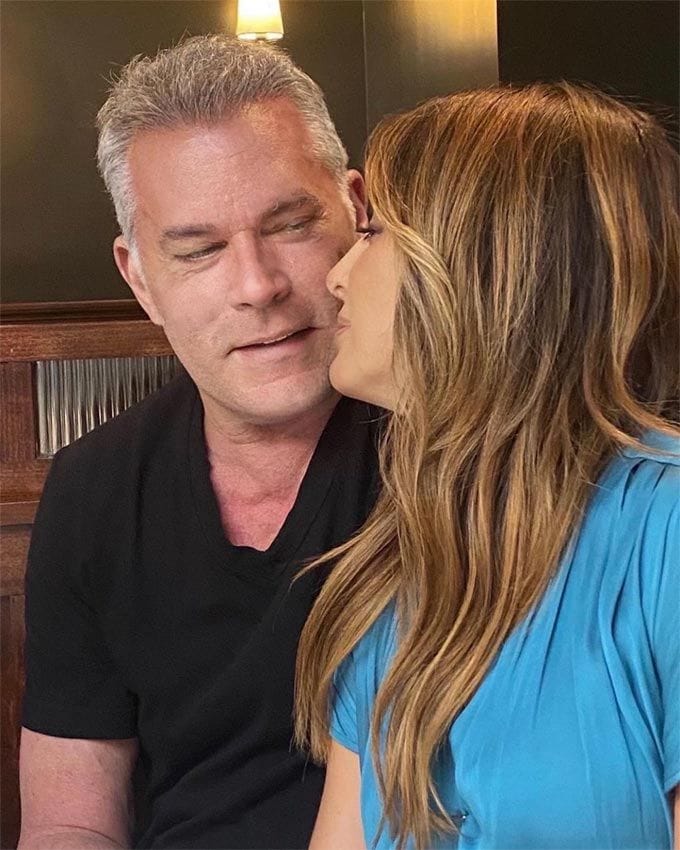 Ray Liotta y su novia Jacy Nittolo