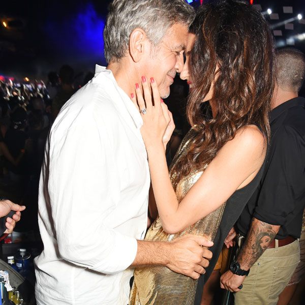 George y Amal más románticos que nunca
