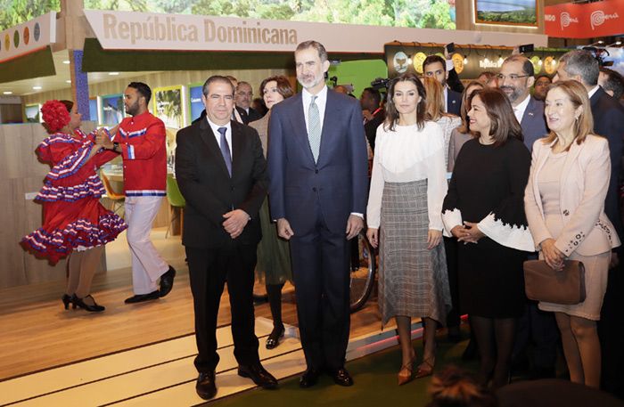 Reyes Felipe y Letizia en Fitur