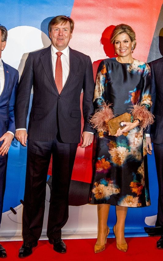 Máxima de Holanda recicla su vestido de plumas y flores en el Día de la Liberación