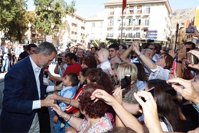 Los reyes, Felipe y Letizia en Orihuela tras las inundaciones