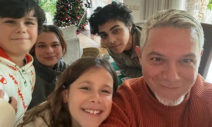 Alejandro Sanz y sus hijos