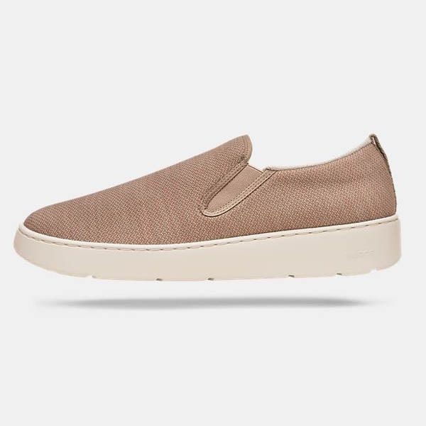 zapatillas beige yuccs