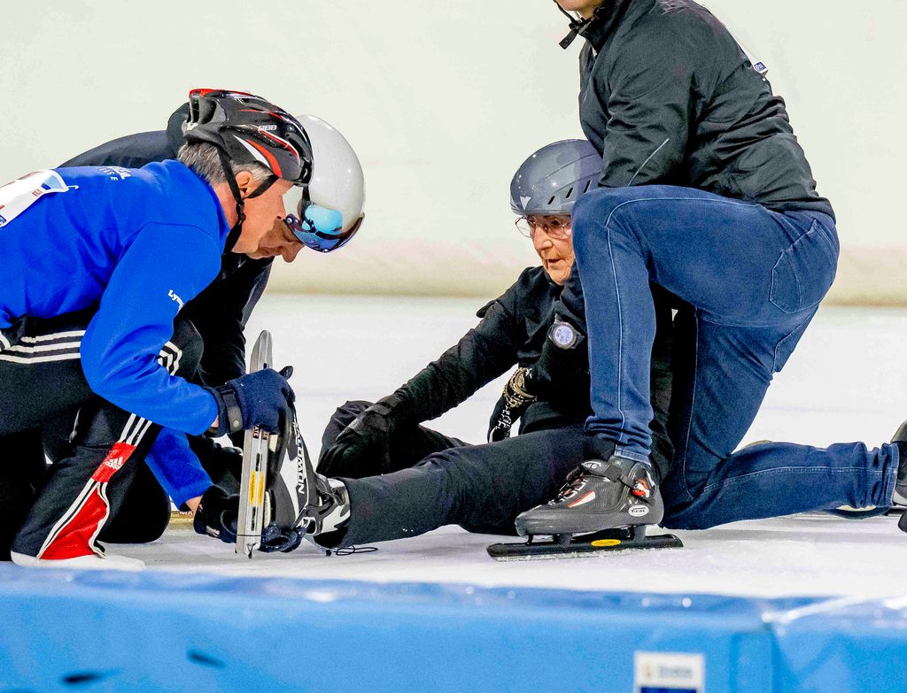 La princesa Margarita de los Países Bajos ha sufrido una caída mientras patinaba sobre hielo en Heerenveen, Países Bajos