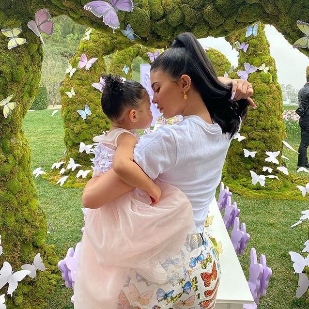 Kylie y su hija Stormi