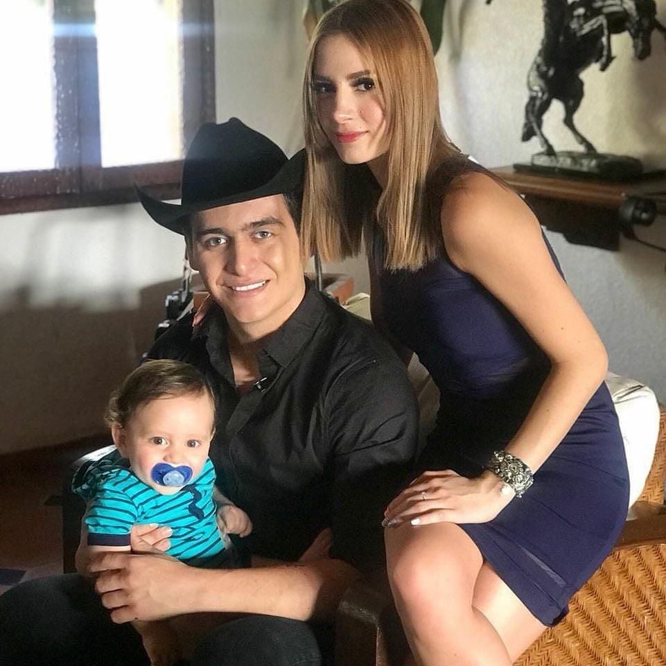 Julián Figueroa y su esposa