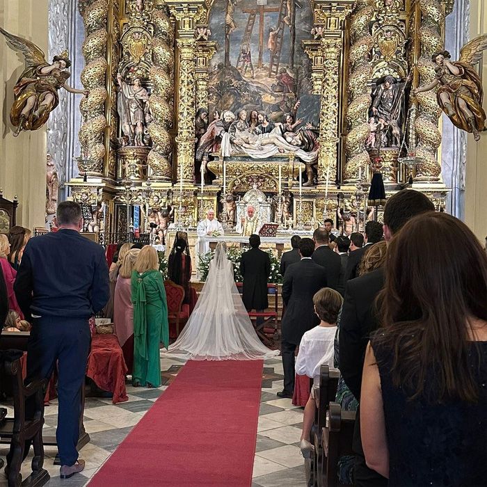 La felicidad de María del Monte en la boda de Teresa, la hija de su pareja Inmaculada Casal