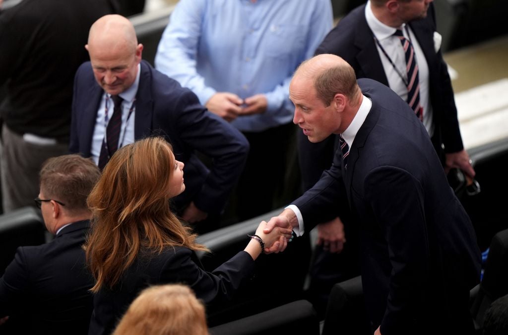 La princesa Josephine saludando al príncipe Guillermo en el partido de la Eurocopa en Frankfurt en junio de 2024
 
