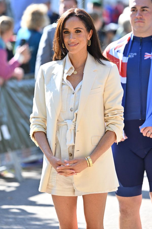 Meghan Markle mono de Zara