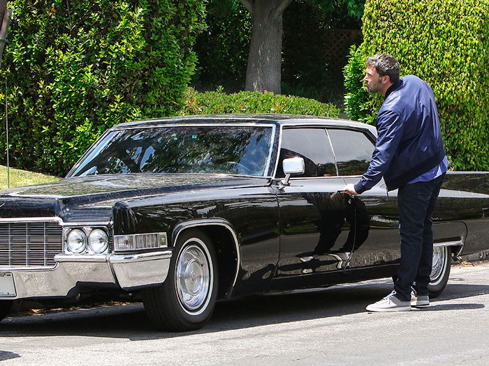 Ben Affleck con un coche 