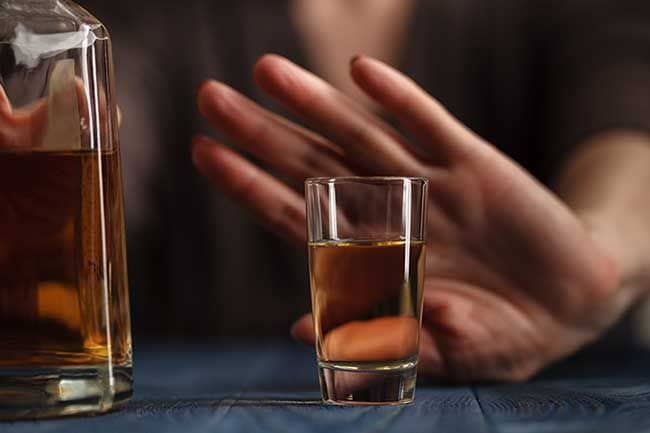 El reto de los 21 días sin alcohol y otros alimentos que puedes dejar de consumir