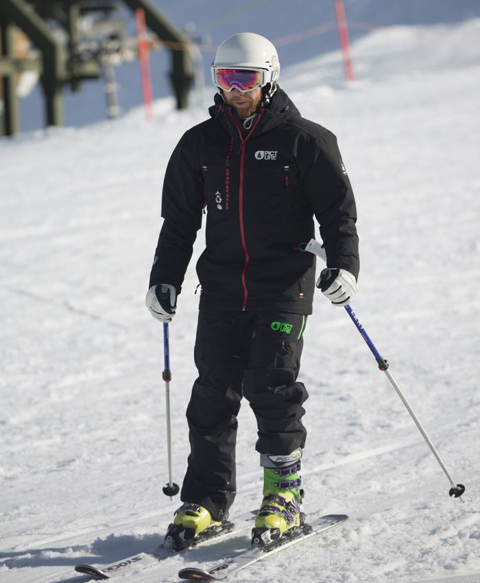 Pablo Motos disfruta de unos días en la nieve con Laura Llopis