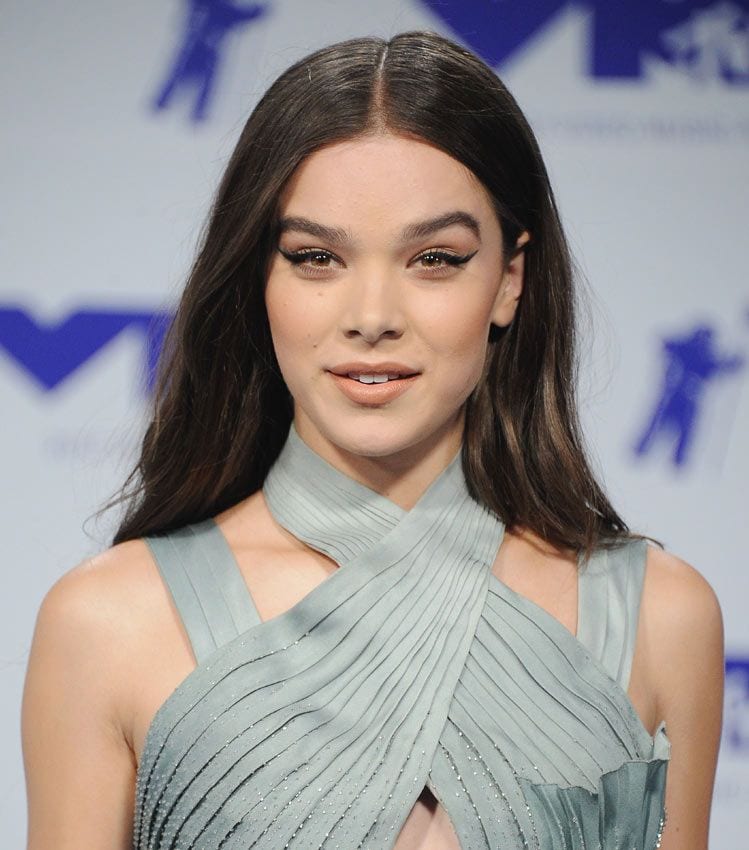 hailee_steinfeld 2a