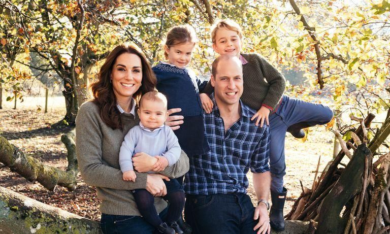 prince william and kate middleton share new family christmas card