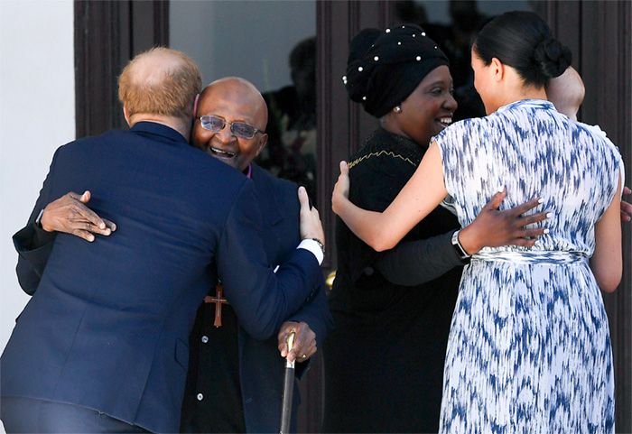 El príncipe Harry, Meghan Markle, Desmond Tutu y Leah