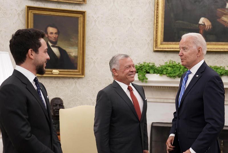 rey Abdalá, príncipe Hussein y Joe Biden