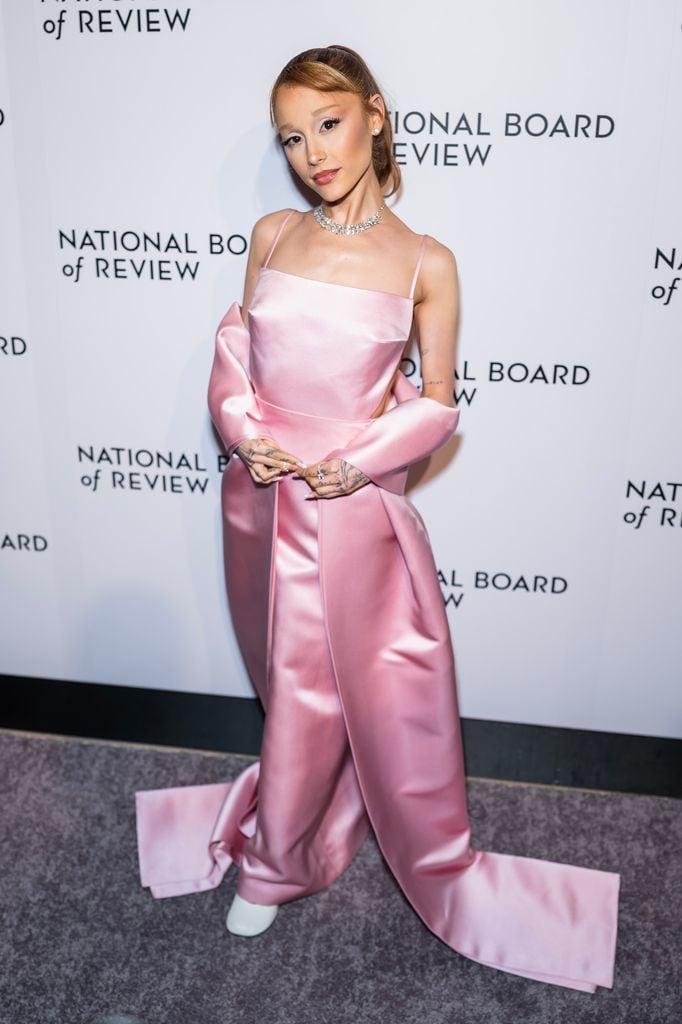 Ariana Grande asiste a la Gala Anual de Premios de la National Board of Review en Cipriani 42nd Street el 7 de enero de 2025 en Nueva York.