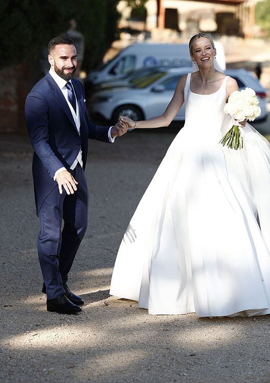 Las primeras imágenes de Dani Carvajal y Daphne Cañizares en su boda