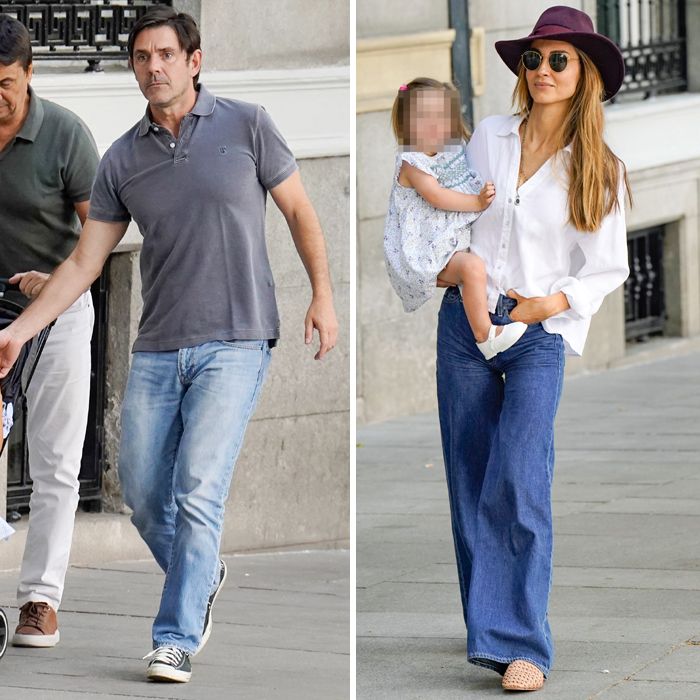 Ariadne Artiles y José María García Fraile con sus hijas por Madrid