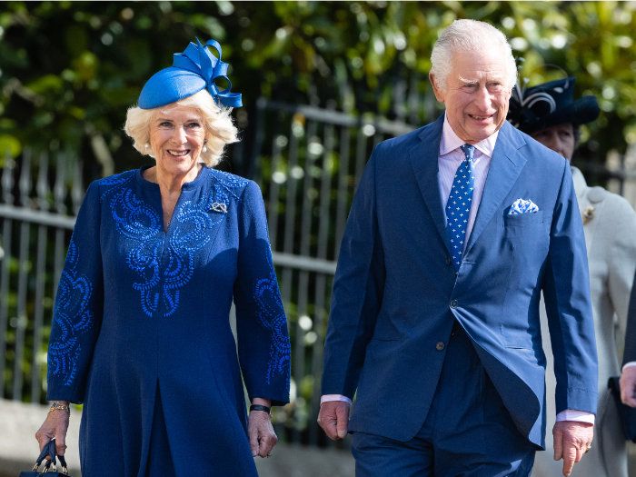 Carlos y Camilla en la Misa de Pascua 