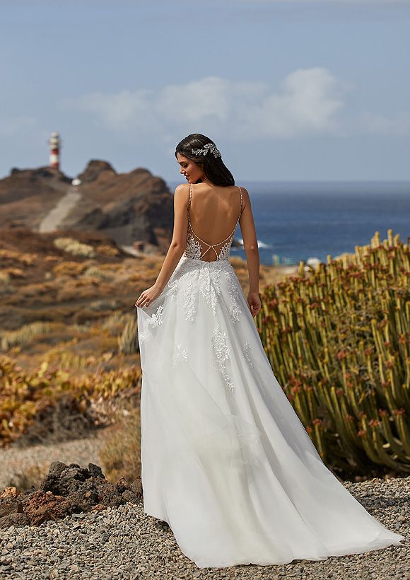 pronovias018