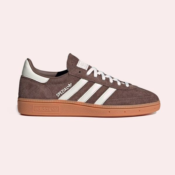 Zapatilla Handball Spezial de Adidas en color marrón