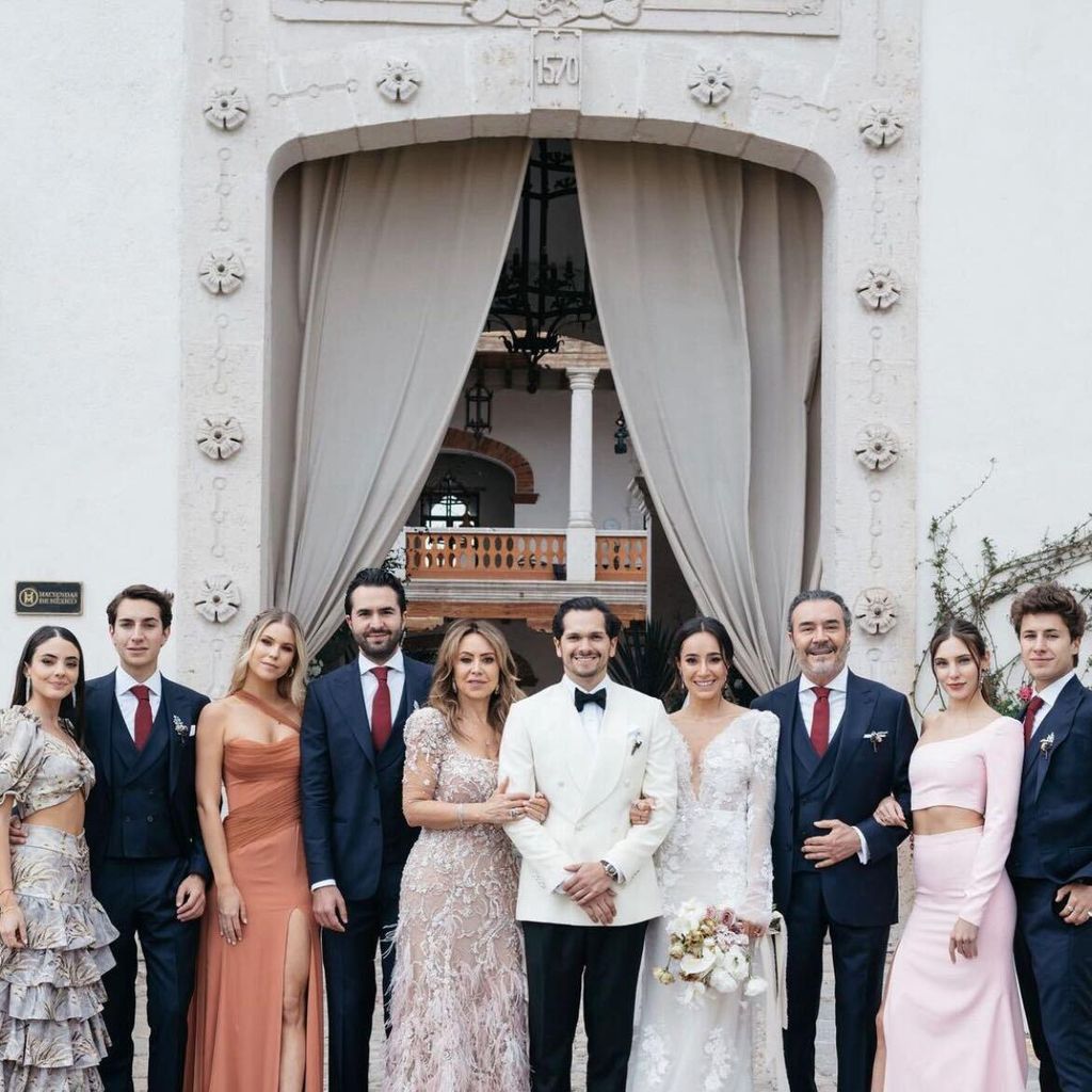 familia de juanpa zurita